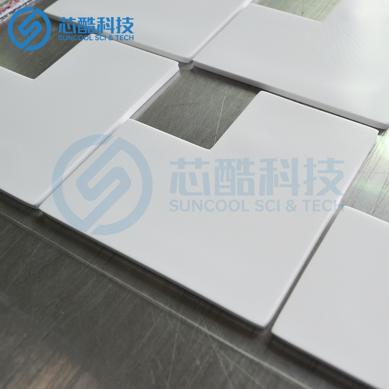 導(dǎo)熱硅膠片和導(dǎo)熱硅脂到底如何選擇呢？